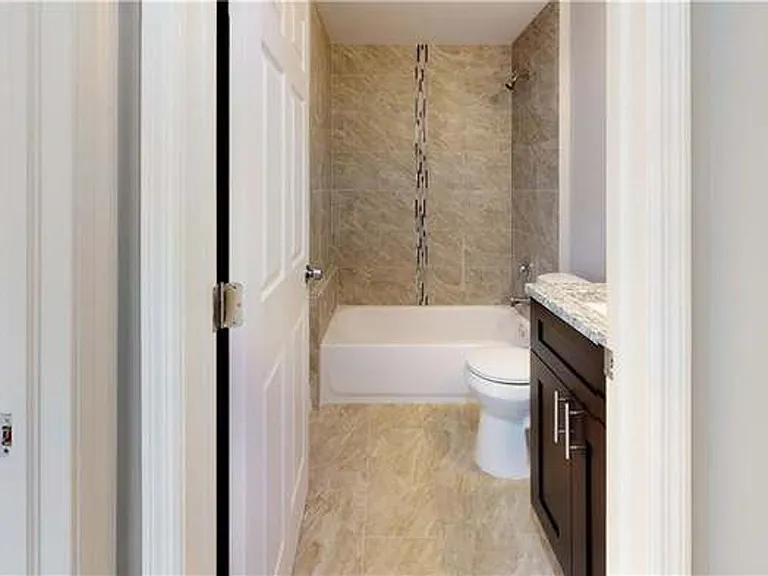 8535 Agate St — Photo 9
