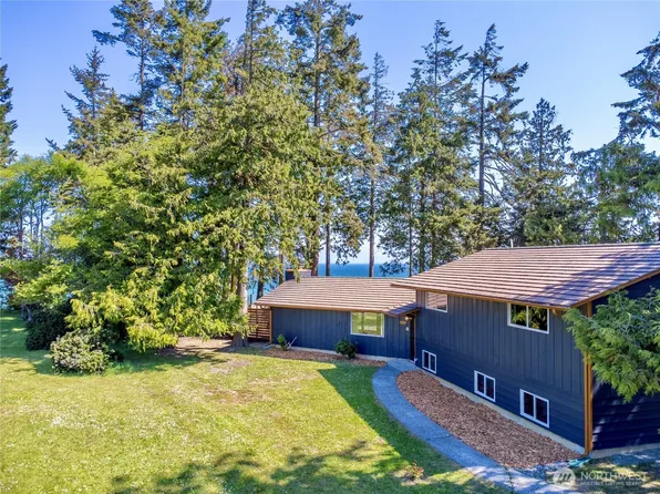 1079 Finn Hall Road, Port Angeles, WA 98362