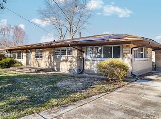 5739 Dorinda Dr, Louisville, KY 40258