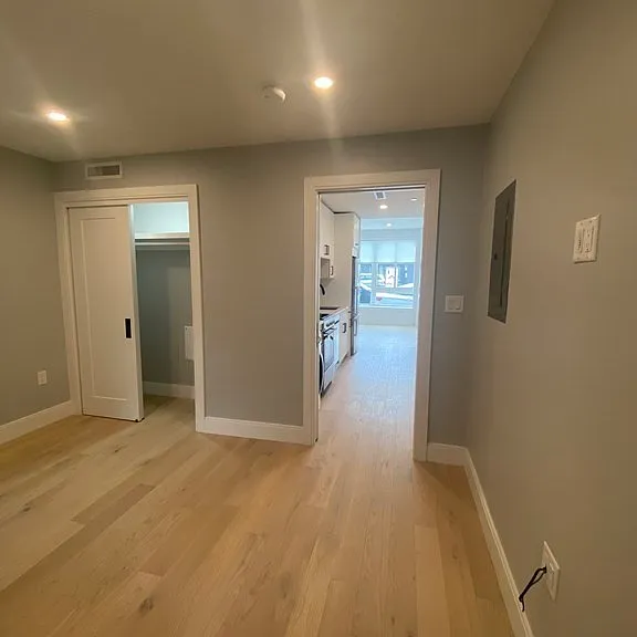 71 Border St #2 — Photo 20