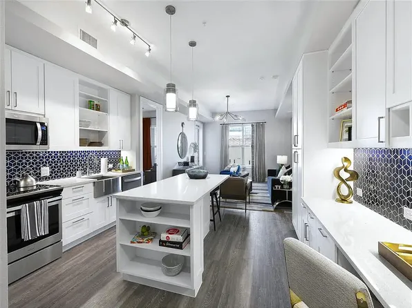 10726 Domain Dr #124, Austin, TX 78758