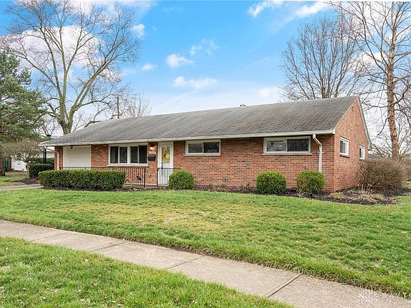 3rd image of 1772 Lanbury Dr