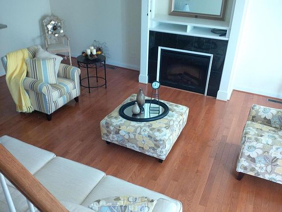 2nd image of 1057 Haymore Dr