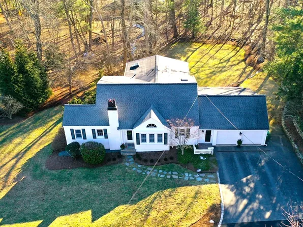 55 Mayfair Dr, Westwood, MA 02090