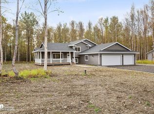 6397 N Idle Bear Cir, Palmer, AK 99645