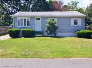197 Sefton Ave, Warwick, RI 02889