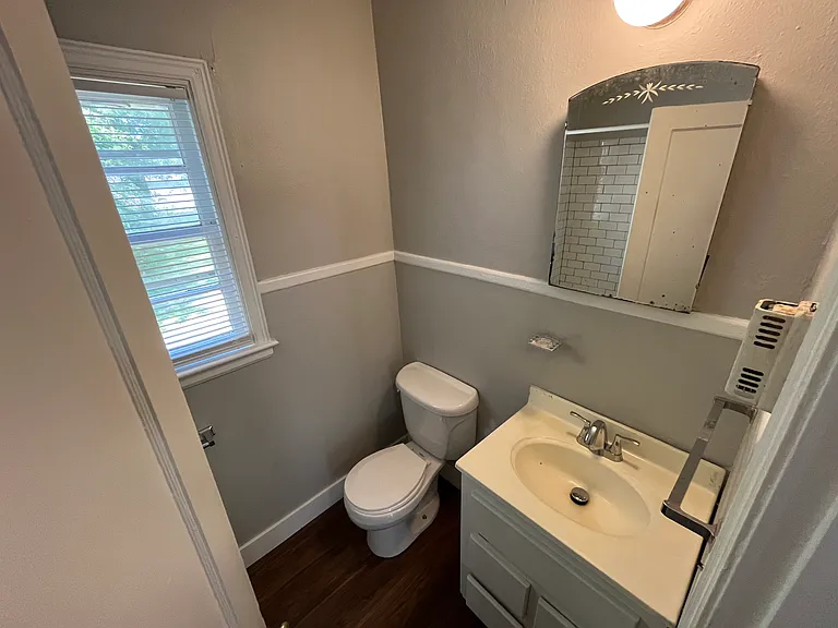 4613 Montview Dr — Photo 5