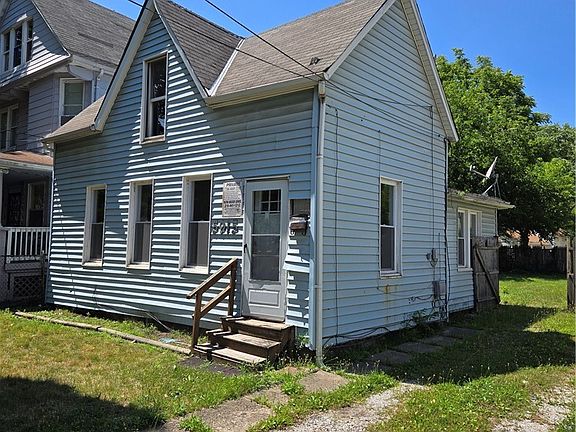 3rd image of 5915 Cable Ave