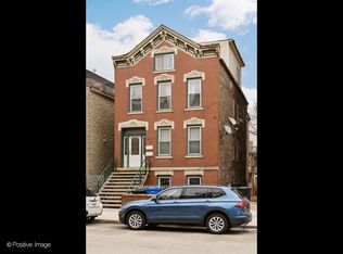 907 N Racine Ave #2, Chicago, IL 60642