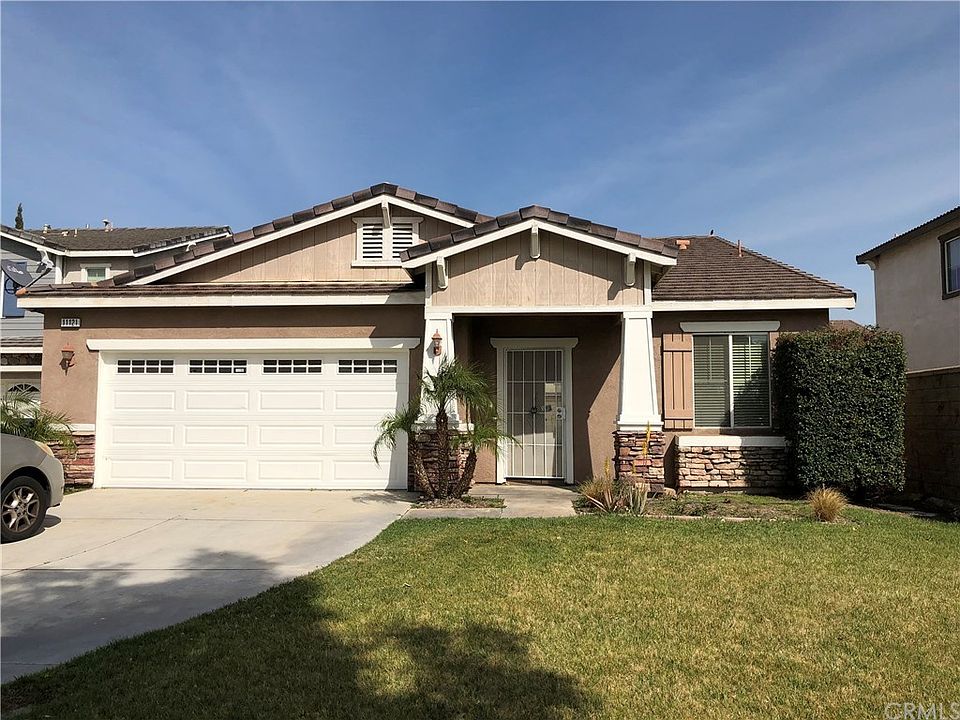 1st image of 11121 Sassafras Ct