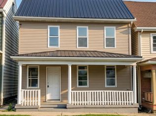 69 Main St, Stouchsburg, PA