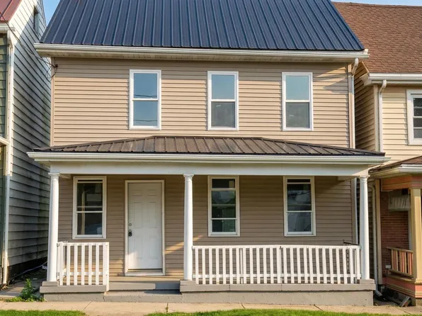 69 Main St, Stouchsburg, PA 19567