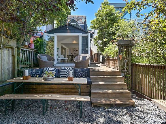 2nd image of 55 Laidley St