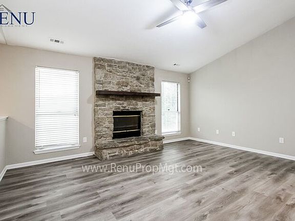5th image of 3012 River Birch Dr