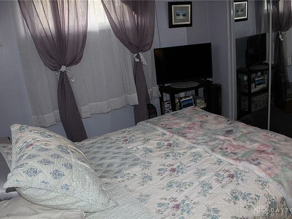 2nd image of 4031 Rosehill Dr
