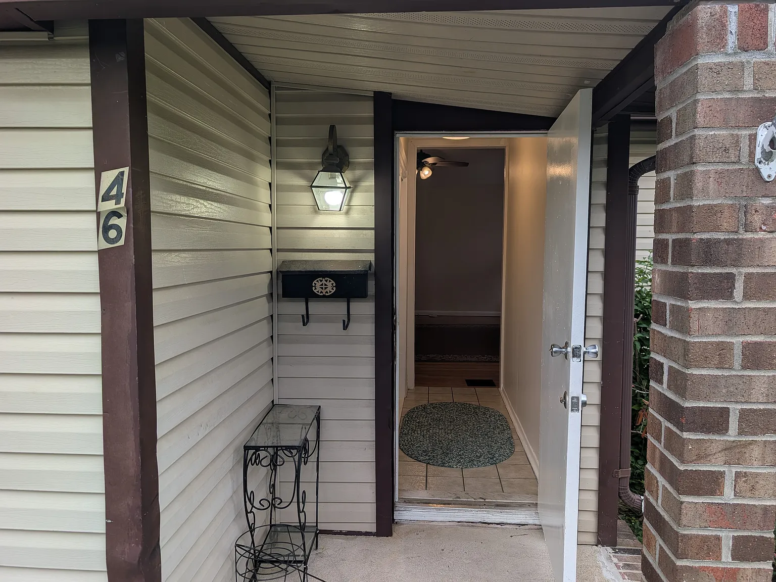 2 bed, 957 sqft, $2,200 — Photo 3
