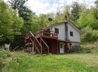 303 Baker Rd, Laceyville, PA 18623