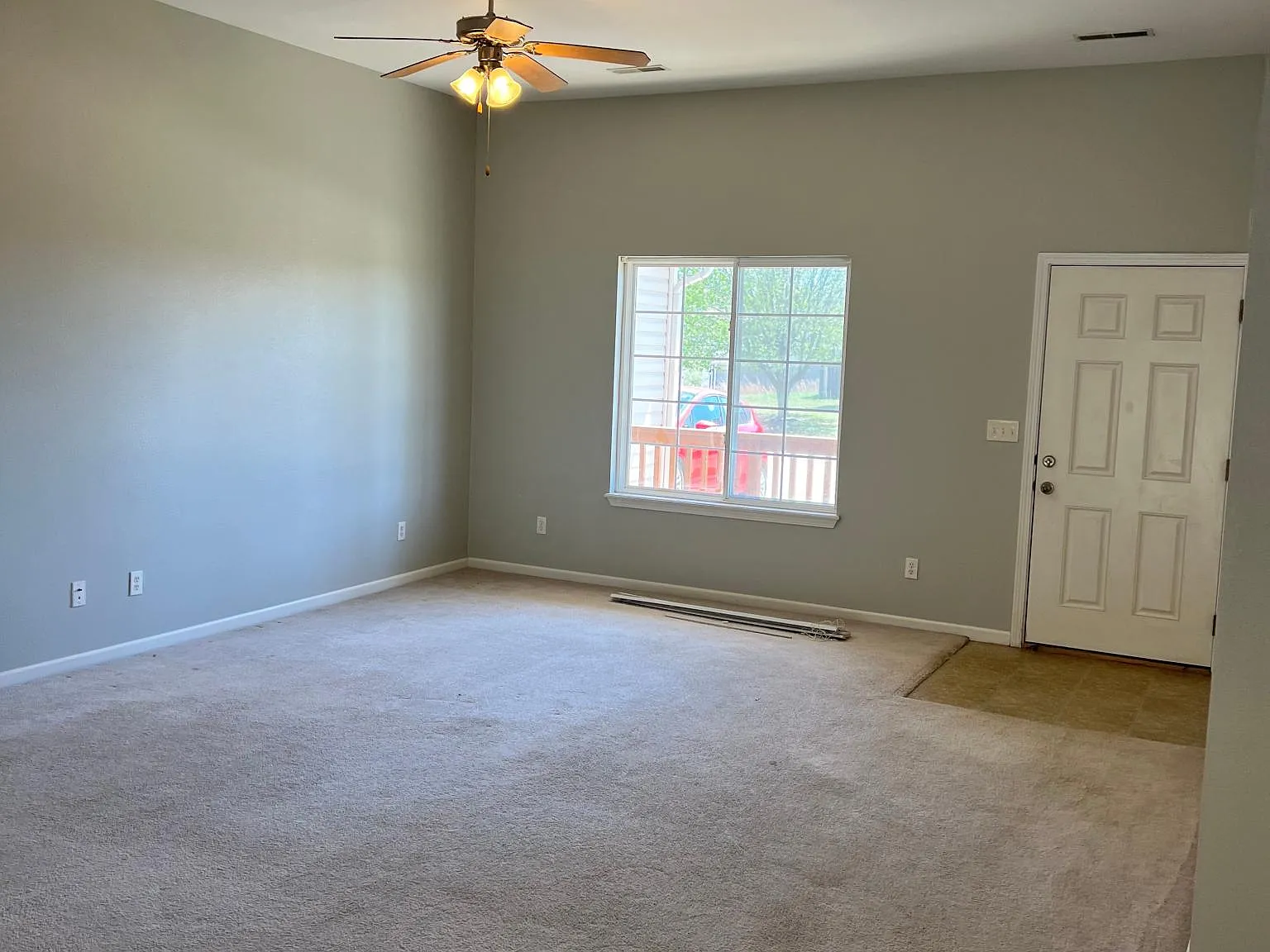 24084 Tanglewood Rd — Photo 2