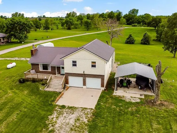 35228 W 123rd St, Rayville, MO 64084
