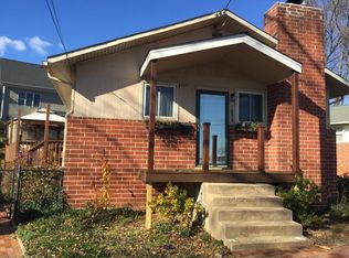 10006 Fleming Ave, Bethesda, MD 20814