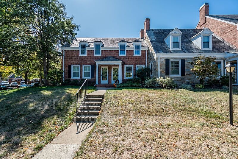 1st image of 4402 34th St S #S