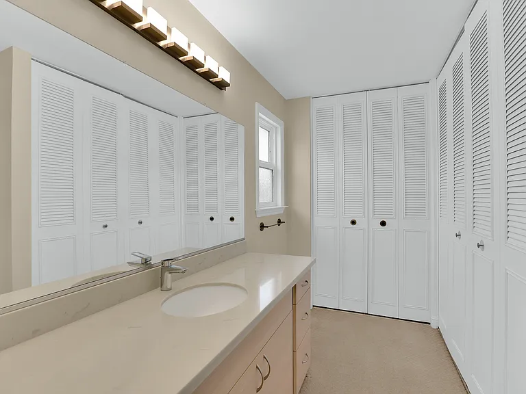 7013 Elmsdale Dr — Photo 21