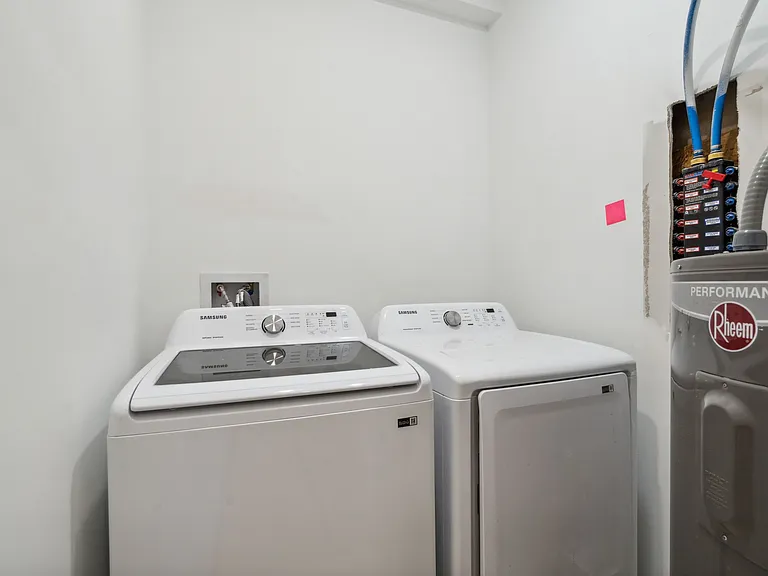 1713 Seybert St #1 — Photo 5