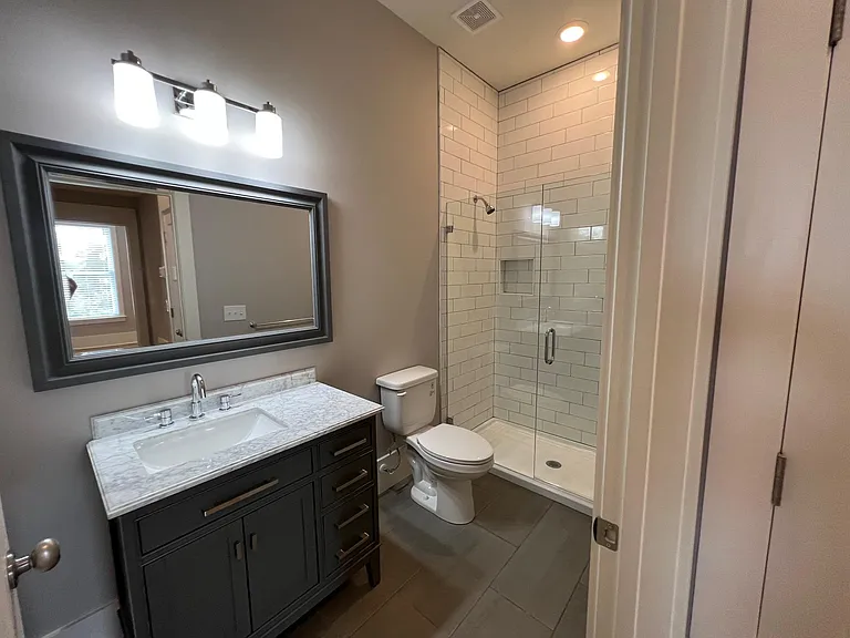 4138 N Swann St #4138 — Photo 9