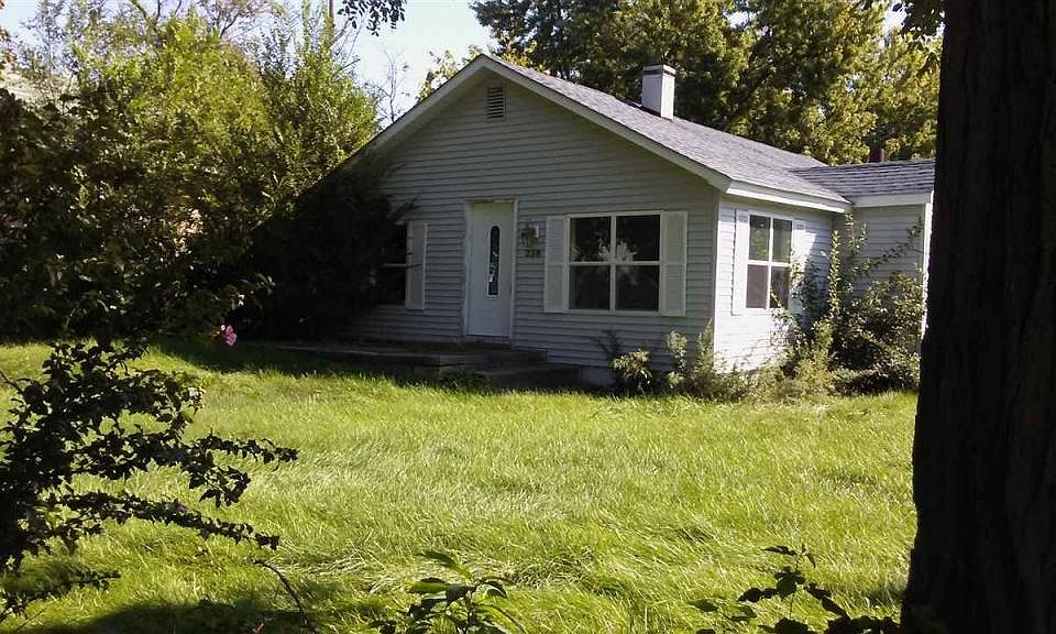 1st image of 238 S 35th St