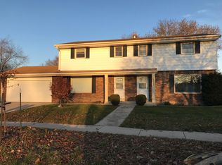 6846 S Ash St, Oak Creek, WI 53154