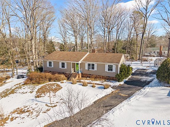 3rd image of 3800 Hunton Ct