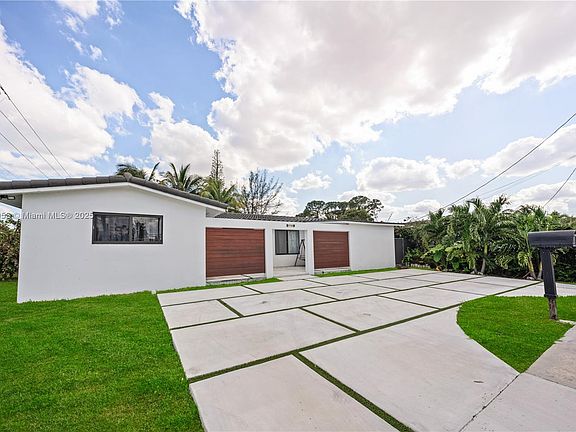 3rd image of 1700 NW 170th Ter