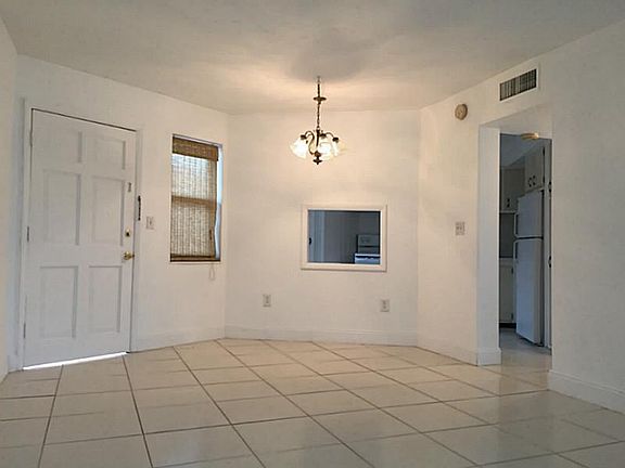 2nd image of 1631 Miami Gardens Dr #232