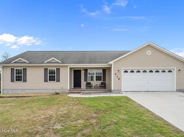 410 John Deere Court, Richlands, NC 28574