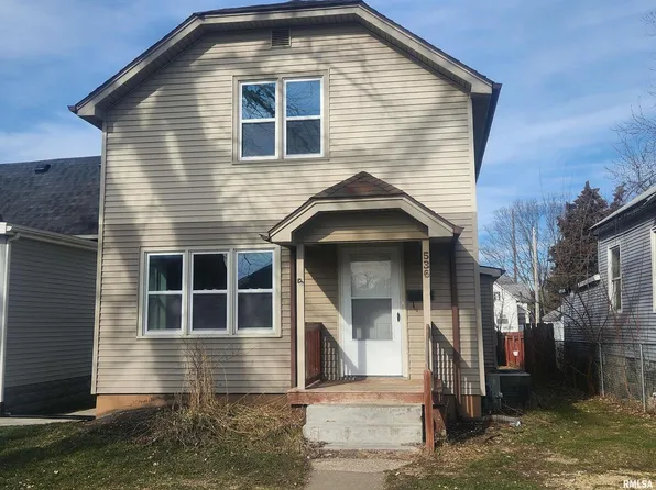 536 2nd Ave S, Clinton, IA 52732