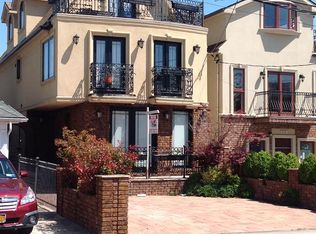 117 Norfolk St, Brooklyn, NY 11235
