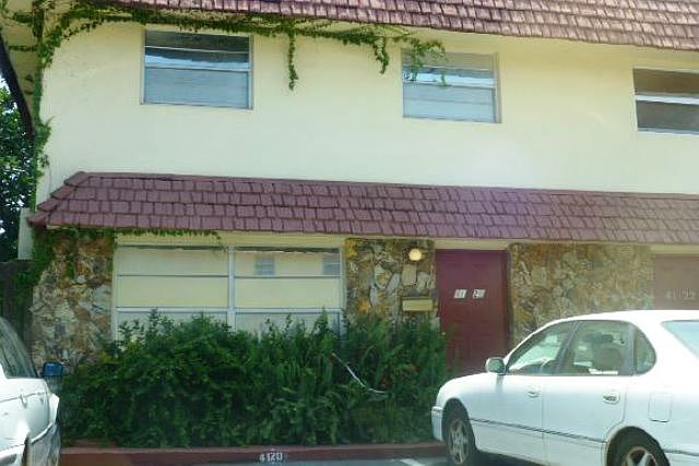 1st image of 4120 SW 65th Ave