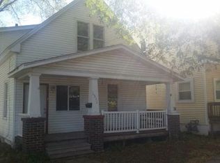 1311 K St SW, Cedar Rapids, IA 52404