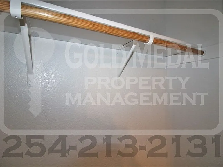 1520 Shoshoni Trl — Photo 17