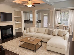 2680 Stonekey Bnd #17, Lithonia, GA 30058