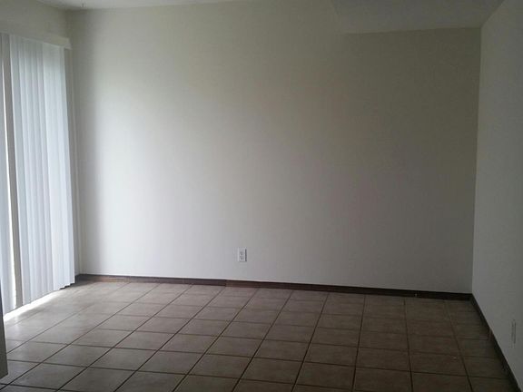 4th image of 4300 Ludwick Blvd