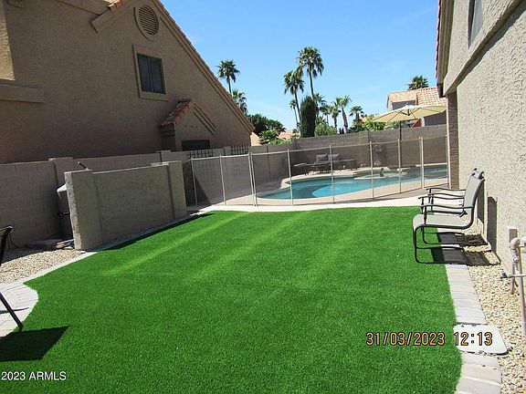 4th image of 3927 E Mountain Vista Dr