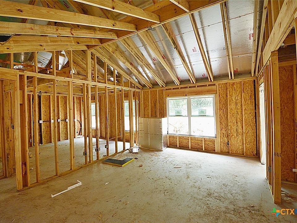 2nd image of 366 Antler Dr