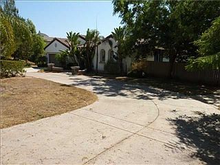 4th image of 622 Las Colinas Dr