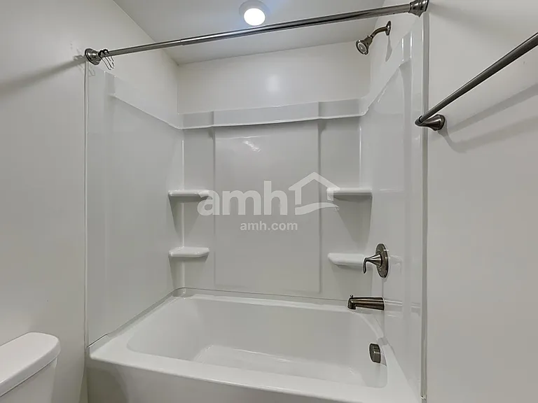184 Larragan Dr — Photo 16
