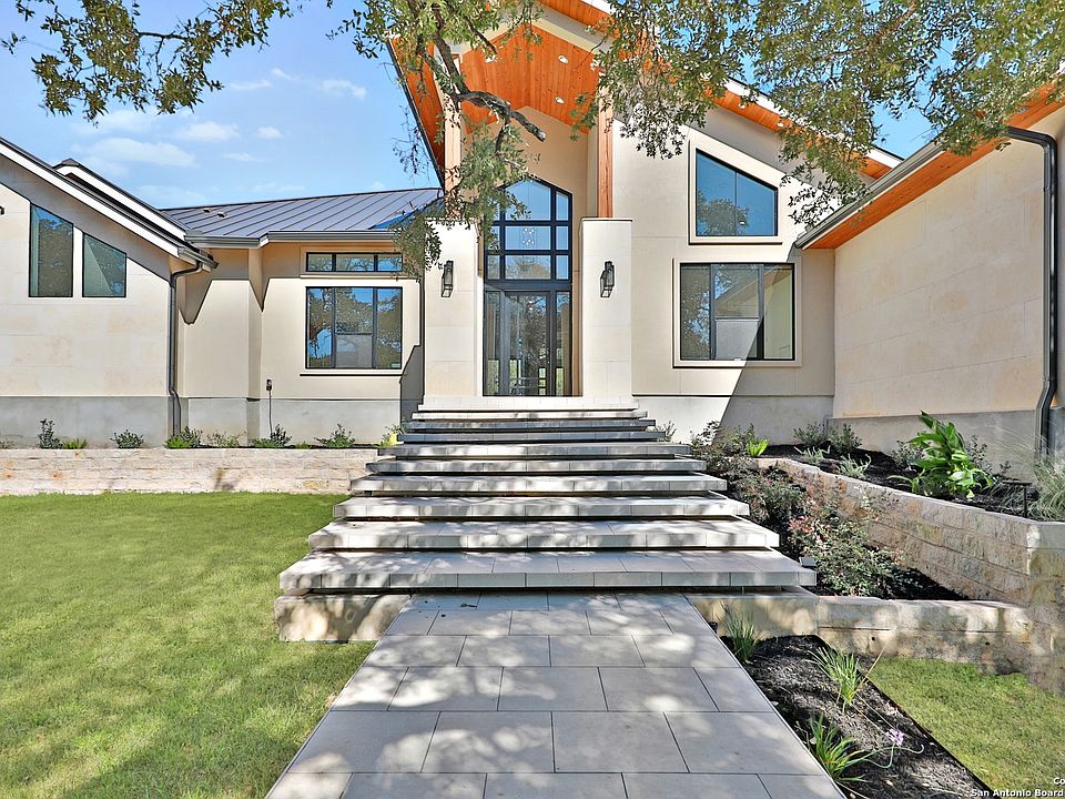 1st image of 22810 BECKINSALE LN