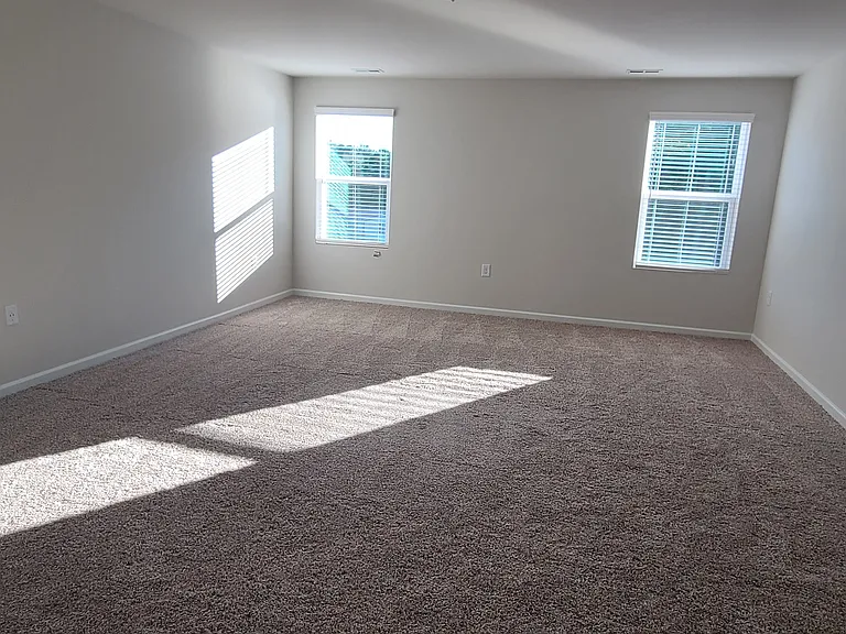 3204 Lake Barkley Way — Photo 9