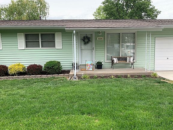 2nd image of 4324 Snelson Dr