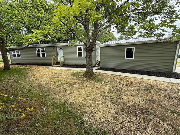 132 Walleye Ct