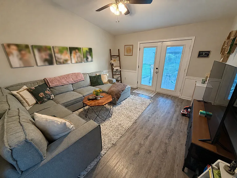 307 S Whiteoak St — Photo 12